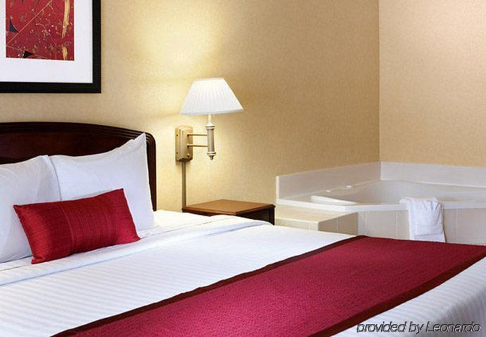 Courtyard By Marriott Houston Northwest Exterior foto