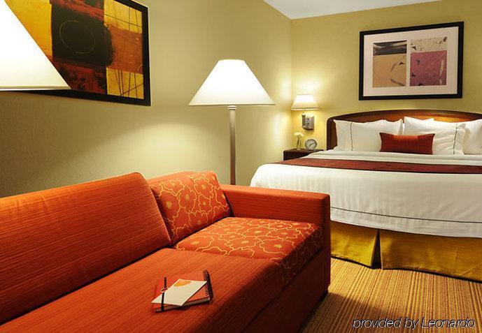 Courtyard By Marriott Houston Northwest Exterior foto