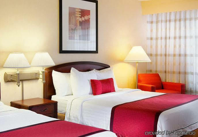 Courtyard By Marriott Houston Northwest Exterior foto